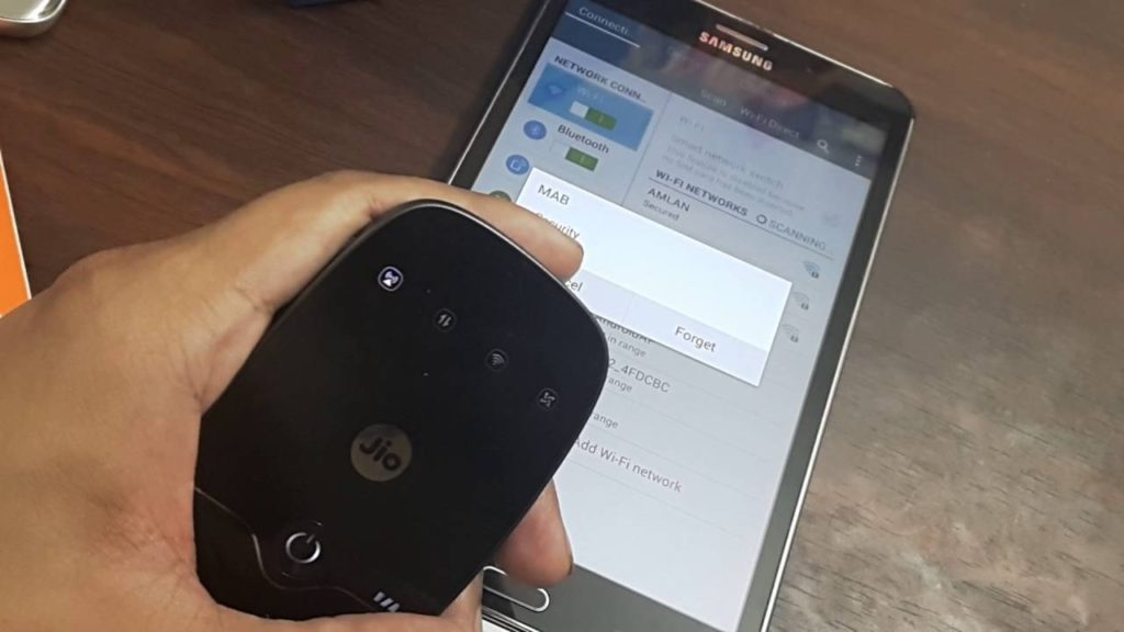 How to manage your JioFi dongle?