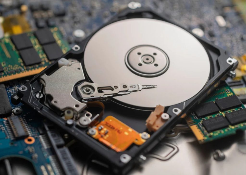 How to Choose the Right SSD for Enterprise Applications